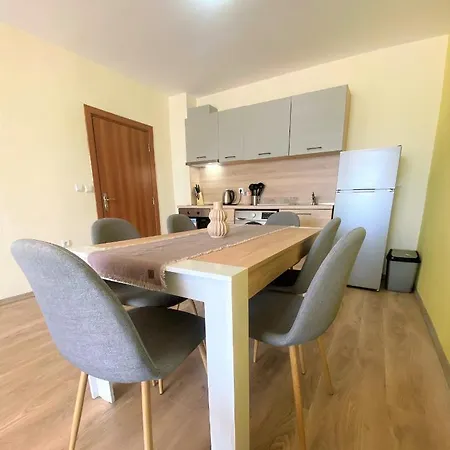 Solei Apartment *